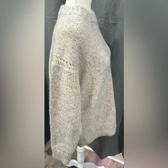 NWT J.Crew Relaxed Crewneck Pullover Sweater Wool Blend Small Gray Orange Cozy - Picture 9 of 11